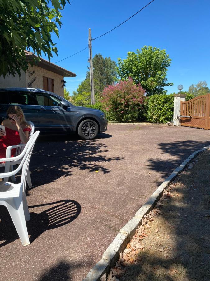 Claire Fontaine Beaumont-du-Périgord Exterior foto